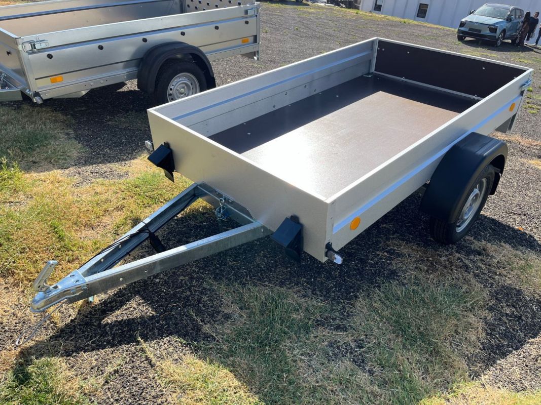 Trailers Agados